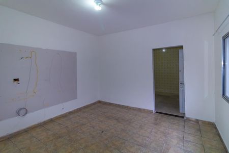 Casa para alugar com 60m², 2 quartos e 1 vagaSala