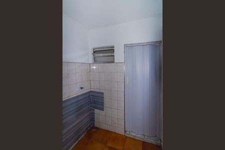 Casa para alugar com 60m², 2 quartos e 1 vagaÁrea de Serviço