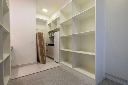 Studio para alugar com 30m², 1 quarto e sem vaga Studio para alugar com 30m², 1 quarto e sem vagaStudio