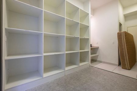 Studio para alugar com 30m², 1 quarto e sem vaga Studio para alugar com 30m², 1 quarto e sem vagaStudio