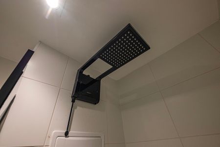 Studio para alugar com 30m², 1 quarto e sem vaga Studio para alugar com 30m², 1 quarto e sem vagaBanheiro