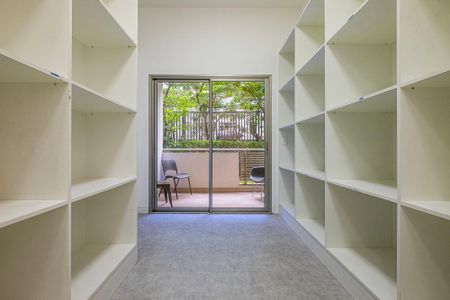 Studio para alugar com 30m², 1 quarto e sem vaga Studio para alugar com 30m², 1 quarto e sem vagaStudio
