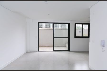 Apartamento à venda com 110m², 2 quartos e 2 vagasSala