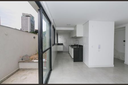 Apartamento à venda com 110m², 2 quartos e 2 vagasSala