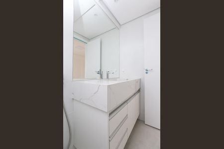 Apartamento à venda com 110m², 2 quartos e 2 vagasBanheiro da Suíte 2