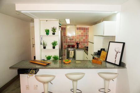 Apartamento à venda com 95m², 2 quartos e 1 vagaCozinha