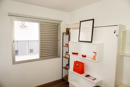 Apartamento à venda com 95m², 2 quartos e 1 vagaSuíte