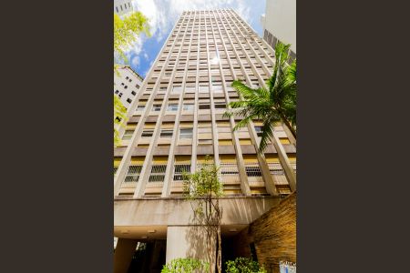 Apartamento à venda com 270m², 3 quartos e 3 vagasFachada