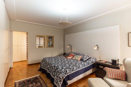 Apartamento à venda com 270m², 3 quartos e 3 vagas Apartamento à venda com 270m², 3 quartos e 3 vagasQuarto da Suíte