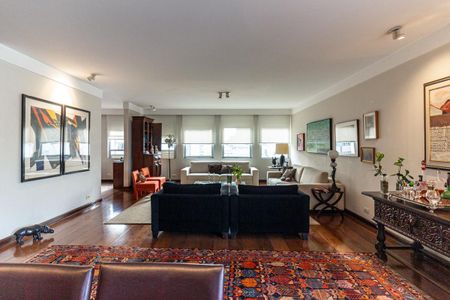 Apartamento à venda com 270m², 3 quartos e 3 vagas Apartamento à venda com 270m², 3 quartos e 3 vagasSala