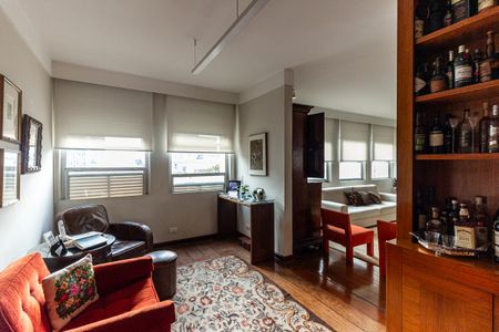 Apartamento à venda com 270m², 3 quartos e 3 vagas Apartamento à venda com 270m², 3 quartos e 3 vagasSala 2