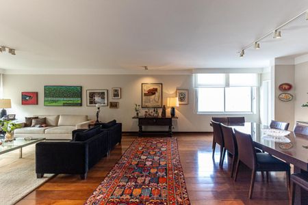 Apartamento à venda com 270m², 3 quartos e 3 vagas Apartamento à venda com 270m², 3 quartos e 3 vagasSala