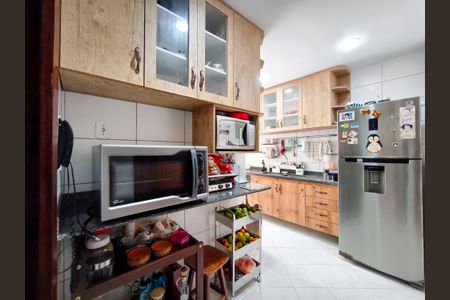 Apartamento à venda com 82m², 2 quartos e 1 vagaCozinha