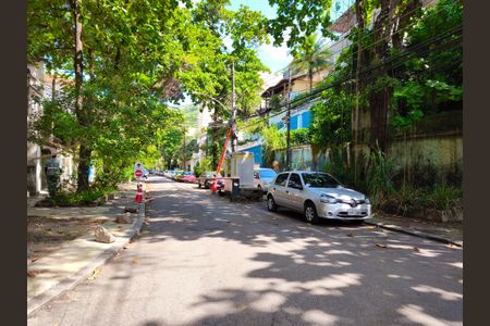 Apartamento à venda com 82m², 2 quartos e 1 vagaFachada