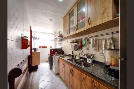 Apartamento à venda com 82m², 2 quartos e 1 vagaCozinha