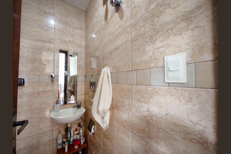 Apartamento à venda com 82m², 2 quartos e 1 vagaBanheiro