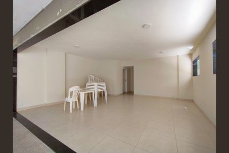 Apartamento à venda com 82m², 2 quartos e 1 vagaÁrea comum - Salão de festas
