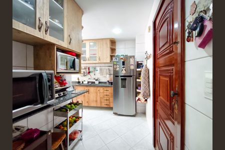 Apartamento à venda com 82m², 2 quartos e 1 vagaCozinha