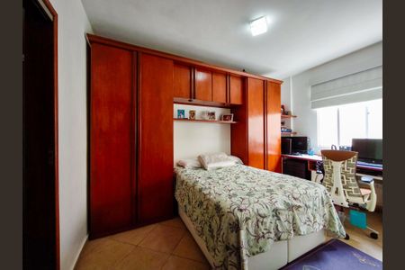 Apartamento à venda com 82m², 2 quartos e 1 vagaSuíte