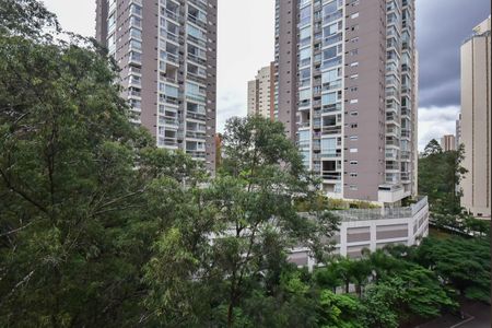 Apartamento para alugar com 164m², 3 quartos e 3 vagas Apartamento para alugar com 164m², 3 quartos e 3 vagasVista da Suíte 3