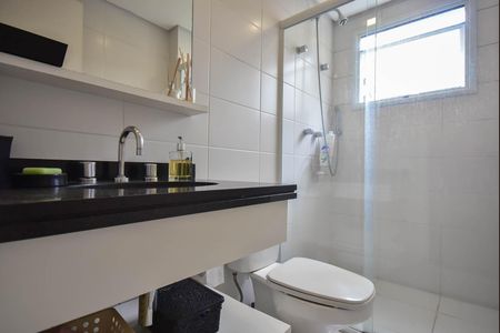 Apartamento para alugar com 164m², 3 quartos e 3 vagas Apartamento para alugar com 164m², 3 quartos e 3 vagasBanheiro Suíte 2