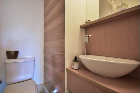 Apartamento para alugar com 164m², 3 quartos e 3 vagas Apartamento para alugar com 164m², 3 quartos e 3 vagasLavabo