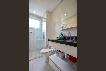 Apartamento para alugar com 164m², 3 quartos e 3 vagas Apartamento para alugar com 164m², 3 quartos e 3 vagasBanheiro Suíte 1