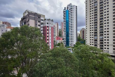 Apartamento para alugar com 164m², 3 quartos e 3 vagas Apartamento para alugar com 164m², 3 quartos e 3 vagasVista da Suíte 2