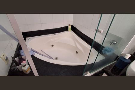 Apartamento à venda com 170m², 3 quartos e 3 vagasBanheiro Suíte