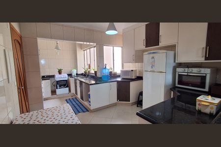 Apartamento à venda com 170m², 3 quartos e 3 vagasCozinha