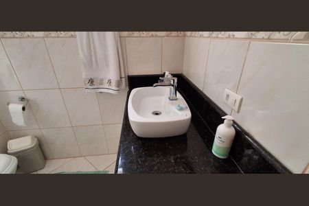 Apartamento à venda com 170m², 3 quartos e 3 vagasBanheiro Social