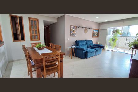 Apartamento à venda com 170m², 3 quartos e 3 vagasSala