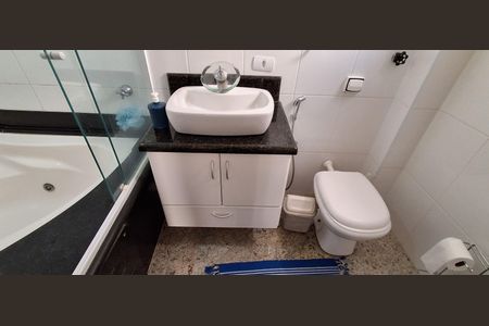 Apartamento à venda com 170m², 3 quartos e 3 vagasBanheiro Suíte