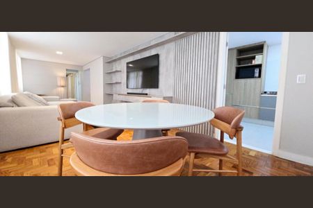 Apartamento à venda com 135m², 3 quartos e 1 vagaFoto 03