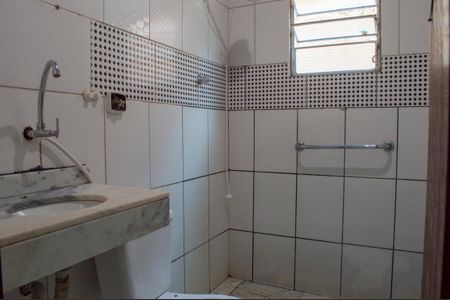 Casa para alugar com 100m², 2 quartos e 1 vagaBanheiro