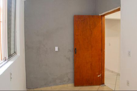 Casa para alugar com 100m², 2 quartos e 1 vagaQuarto