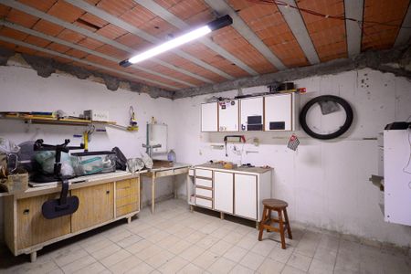 Casa à venda com 246m², 3 quartos e 10 vagasQuarto do Subsolo 1