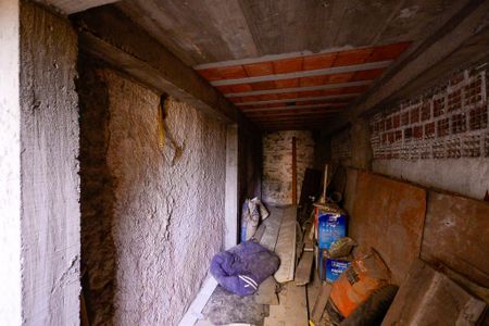 Casa à venda com 246m², 3 quartos e 10 vagasPorão