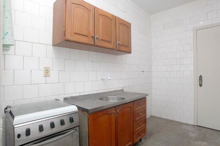 Apartamento à venda com 93m², 2 quartos e sem vagaCozinha e Área de Serviço