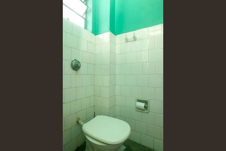 Apartamento à venda com 93m², 2 quartos e sem vagaBanheiro de Serviço