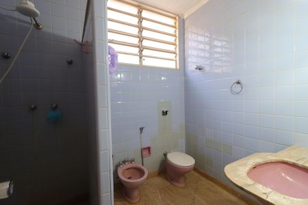 Casa para alugar com 660m², 7 quartos e 4 vagasBanheiro Suíte 1