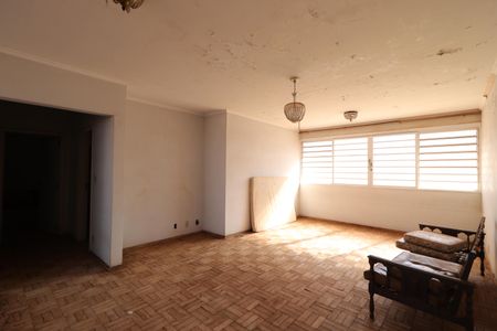 Casa para alugar com 660m², 7 quartos e 4 vagasSala 3