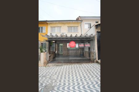 Casa à venda com 137m², 3 quartos e 2 vagasFachada