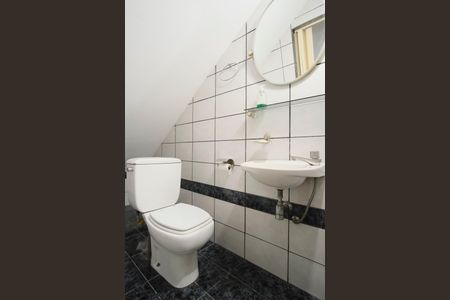 Casa à venda com 137m², 3 quartos e 2 vagasBanheiro de Serviço