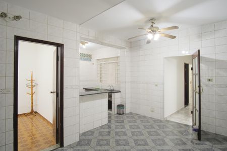 Casa à venda com 137m², 3 quartos e 2 vagasCopa