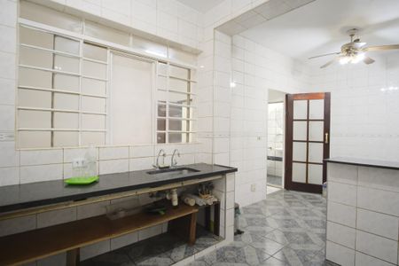 Casa à venda com 137m², 3 quartos e 2 vagasCozinha