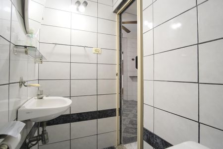 Casa à venda com 137m², 3 quartos e 2 vagasBanheiro de Serviço