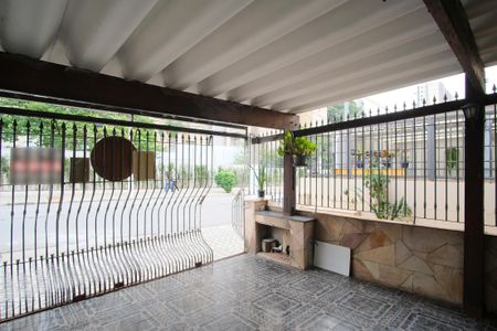 Casa à venda com 137m², 3 quartos e 2 vagasGaragem