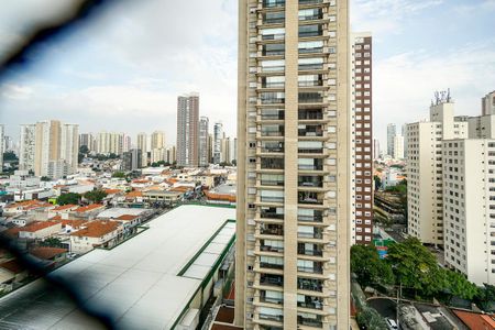 Apartamento à venda com 151m², 4 quartos e 3 vagasVista da Suíte 2
