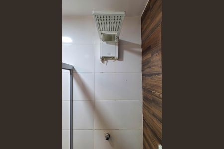 Casa à venda com 105m², 2 quartos e 1 vaga Casa à venda com 105m², 2 quartos e 1 vagaBanheiro da Suíte